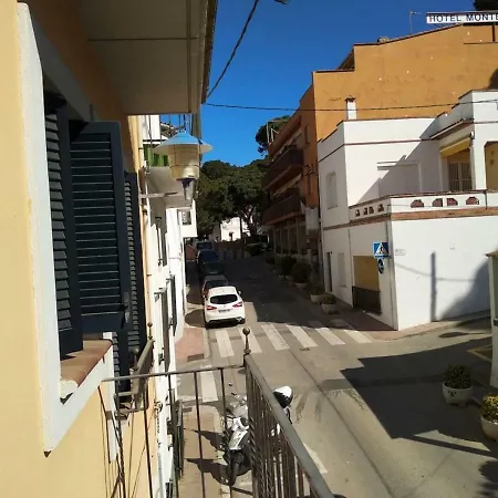 아파트 Apartamento En El Centro De - B6 *